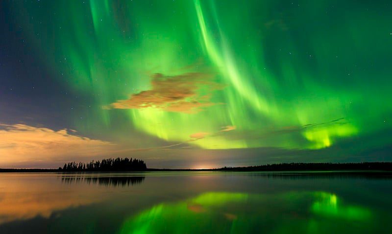 Astotin Lake Nightime Sky