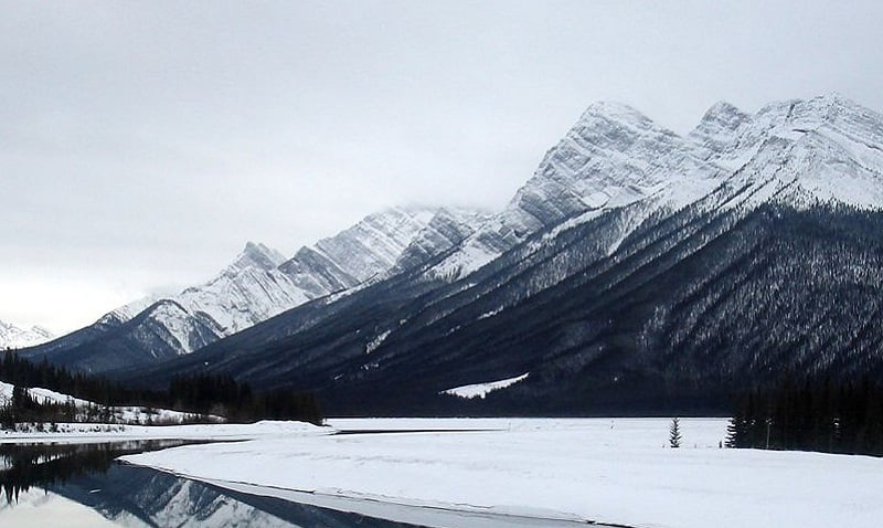 Spray Lakes Campground in Winter