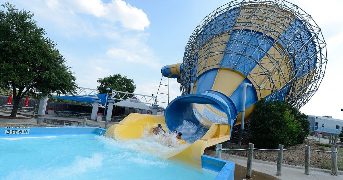 Six Flags Hurricane Harbor