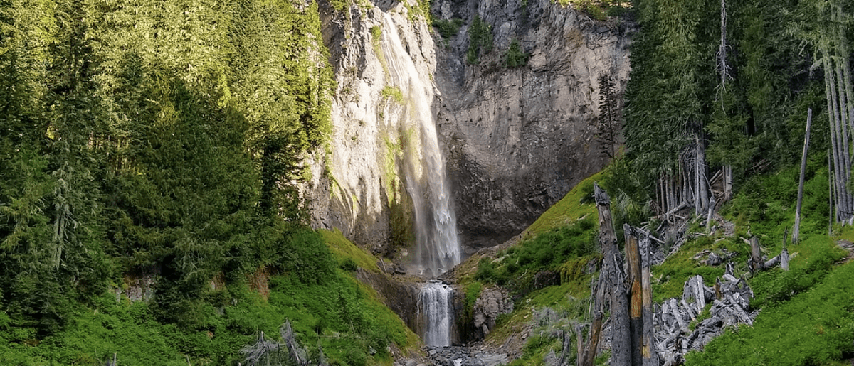 Comet Falls - Washington