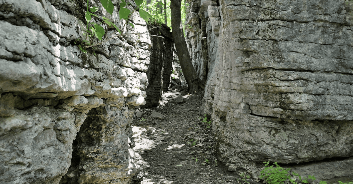 Monte Sano Stone Cuts