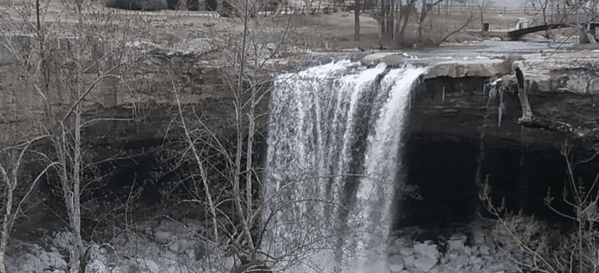 Noccalula Falls Park