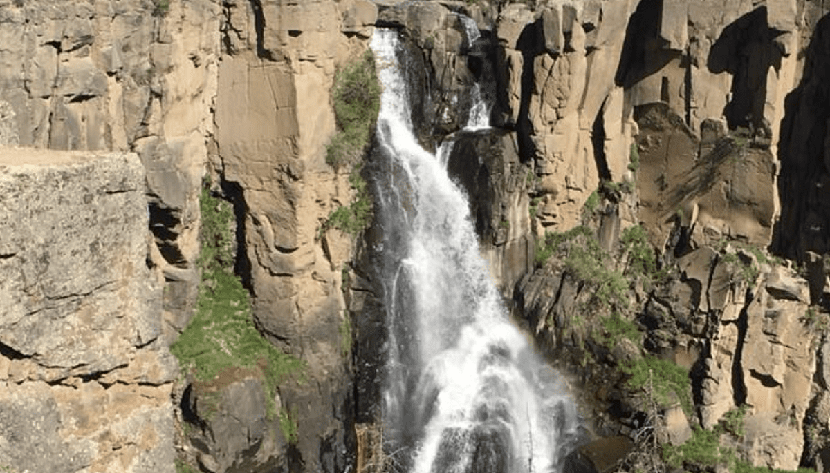 North Clear Creek Falls