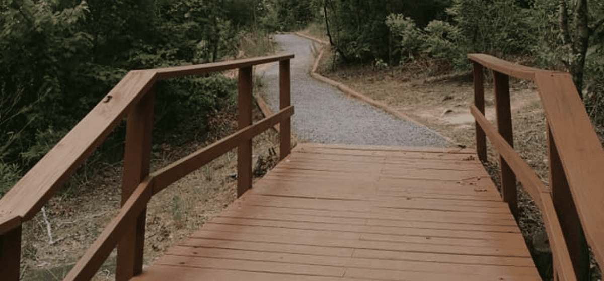 Point Rock Boardwalk Hiking Trail