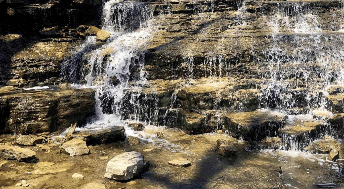 Santa Fe Lake Falls in Edgerton